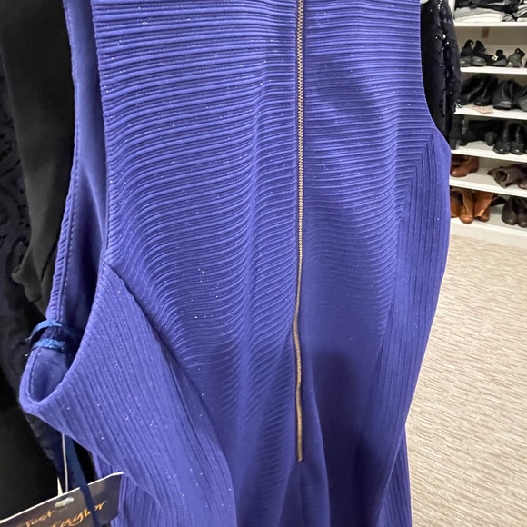 Just Taylor Blue Dress - Picture 2 of 5